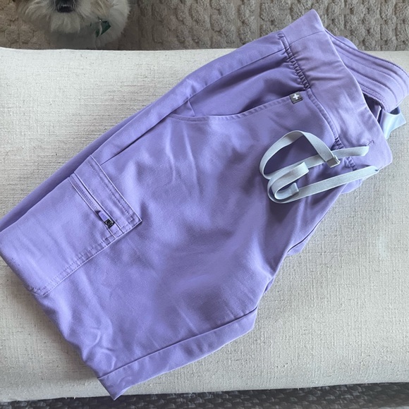 FIGS lavender dew Zamora jogger, small - Picture 2 of 7